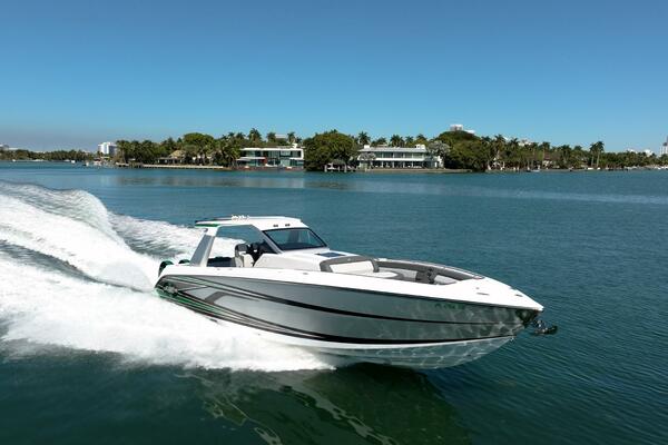 42ft Cigarette Yacht For Sale