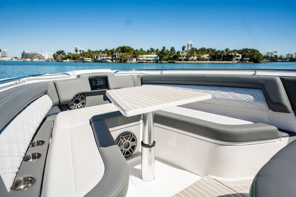 42ft Cigarette Yacht For Sale