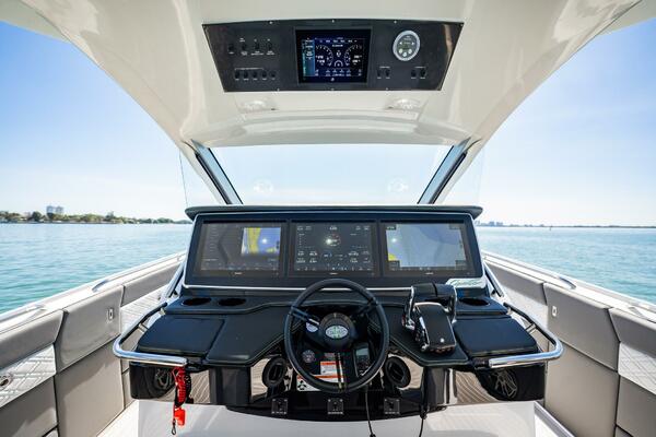 42ft Cigarette Yacht For Sale