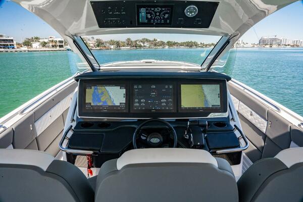 42ft Cigarette Yacht For Sale