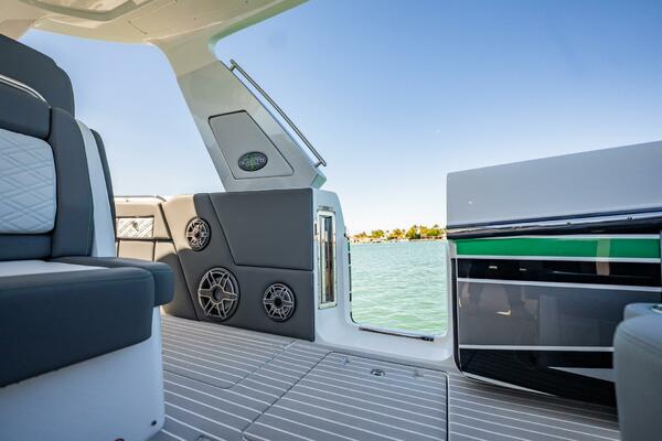 42ft Cigarette Yacht For Sale