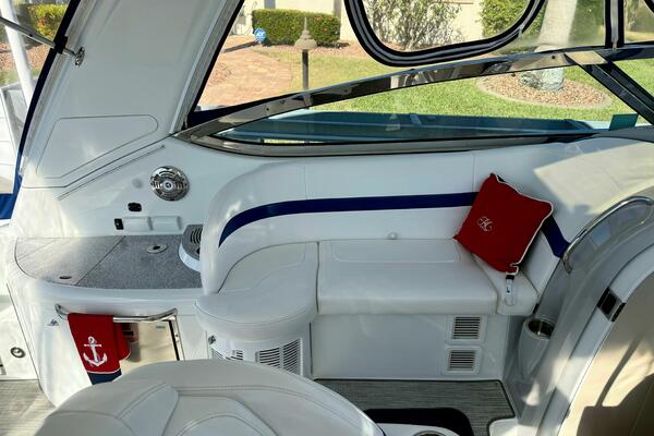 HOW WE ROLL 37ft Formula Yacht For Sale