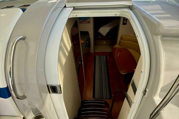 HOW WE ROLL 37ft Formula Yacht For Sale