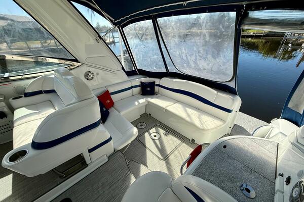 HOW WE ROLL 37ft Formula Yacht For Sale