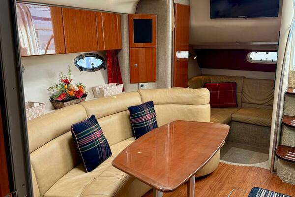 HOW WE ROLL 37ft Formula Yacht For Sale