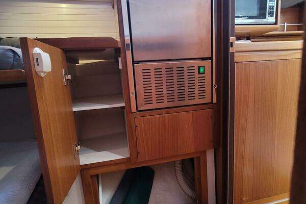 Catalina 445 Yacht For Sale
