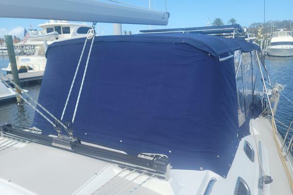 BiminiWindshieldCover