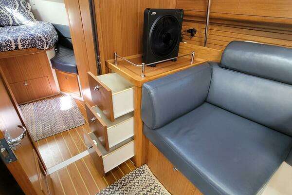 Catalina 445 Yacht For Sale