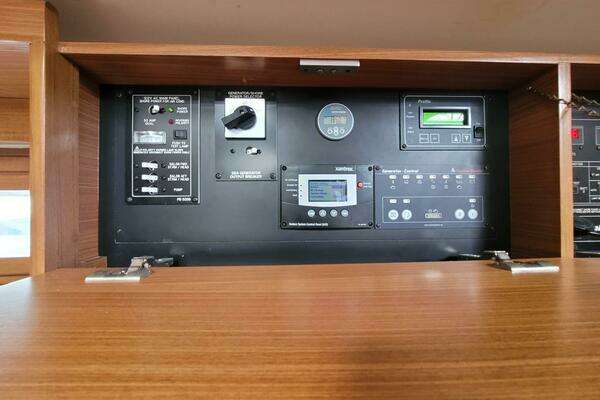 Catalina 445 Yacht For Sale