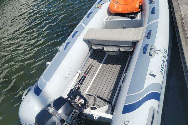 Catalina 445 Yacht For Sale