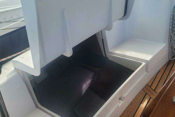 Catalina 445 Yacht For Sale
