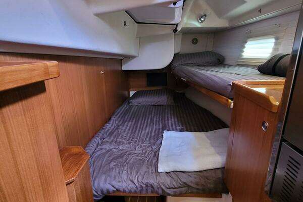 Catalina 445 Yacht For Sale