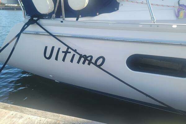Photo of the 2015 Catalina 445 "Ultimo"