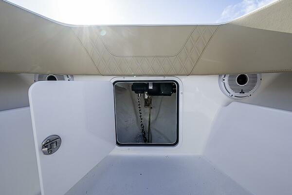 RIPPLEFFECT 33ft Invincible Yacht For Sale