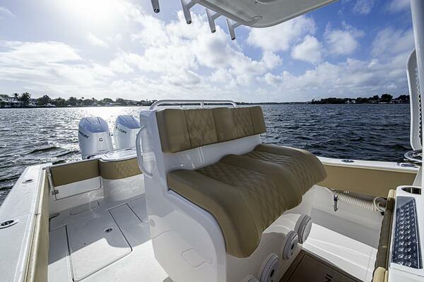 RIPPLEFFECT 33ft Invincible Yacht For Sale