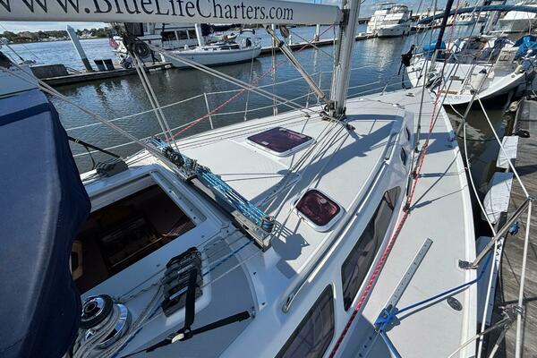 XOCOLATA 32ft Catalina Yacht For Sale