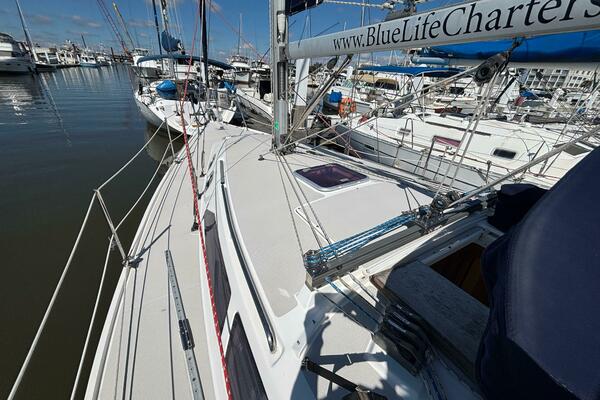 XOCOLATA 32ft Catalina Yacht For Sale