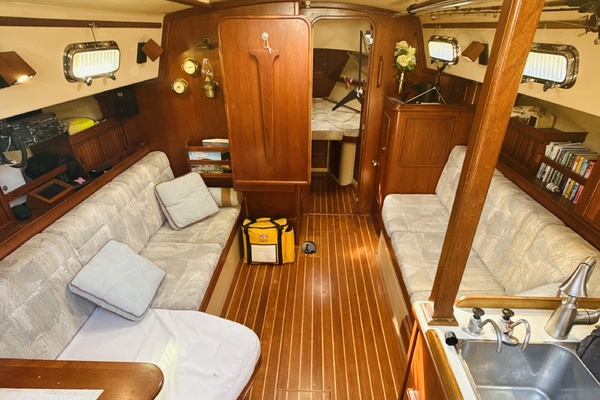 Saorsa 38ft Island Packet Yacht For Sale