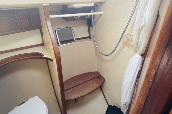 Saorsa 38ft Island Packet Yacht For Sale