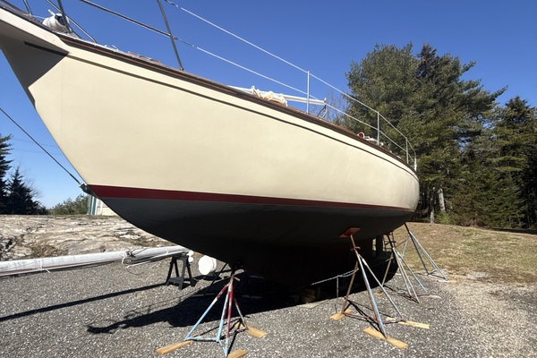 Saorsa 38ft Island Packet Yacht For Sale