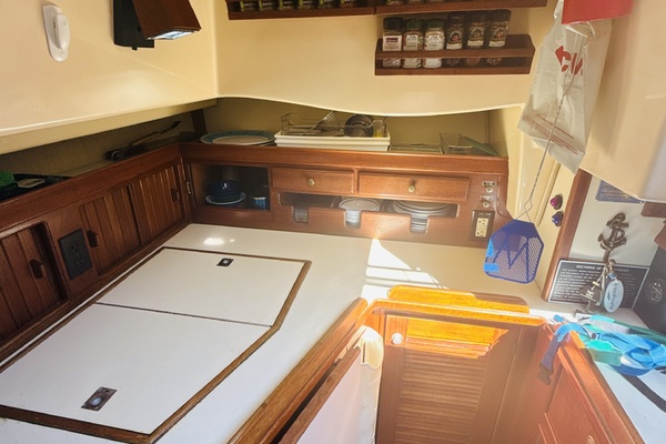 Saorsa 38ft Island Packet Yacht For Sale