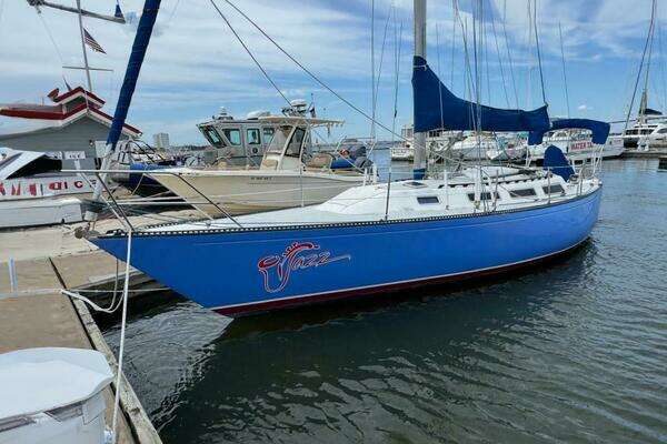 38-ft-Catalina-1986-38-JAZZ Charleston South Carolina United States  yacht for sale