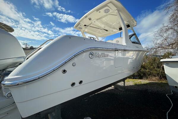 26ft Edgewater Yacht For Sale
