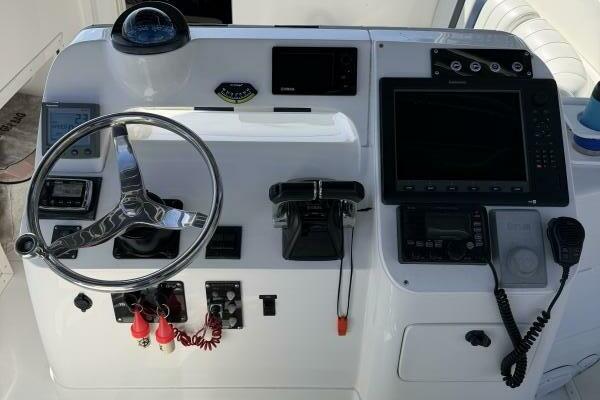 31ft Intrepid Yacht For Sale