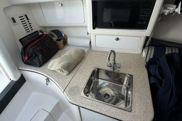 31ft Intrepid Yacht For Sale