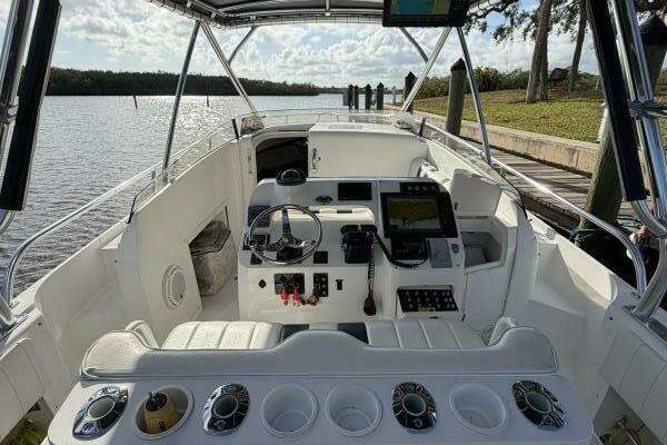 Photo of the 2003 Intrepid 310