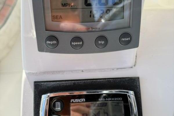 31ft Intrepid Yacht For Sale