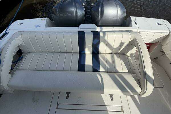 Photo of the 2003 Intrepid 310