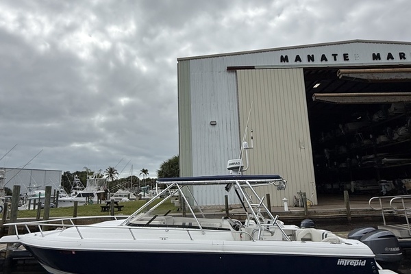 31-ft-Intrepid-2003-310-Stuart Florida United States yacht for sale