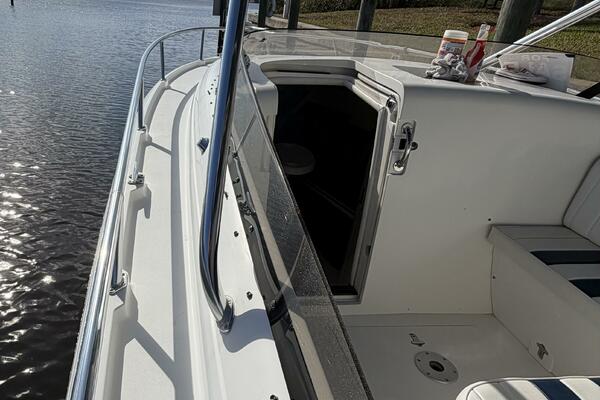 31ft Intrepid Yacht For Sale