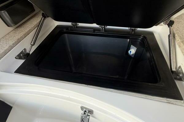 31ft Intrepid Yacht For Sale