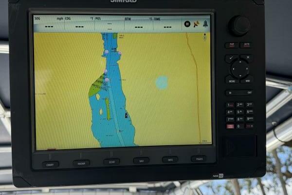 31ft Intrepid Yacht For Sale