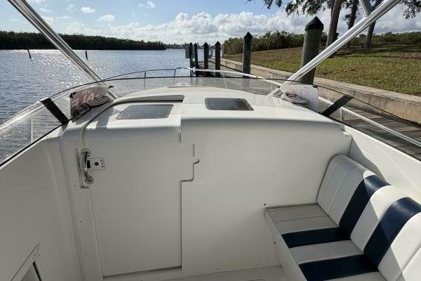 31ft Intrepid Yacht For Sale