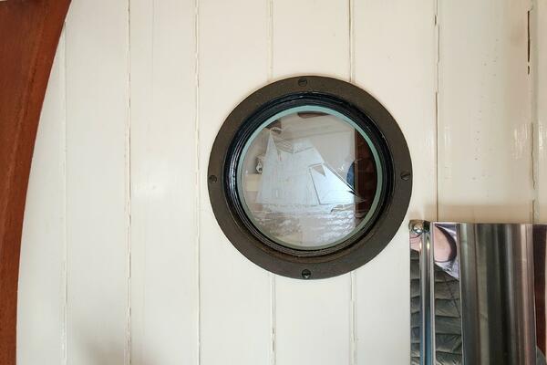 Hesper 32ft Tillotson Pearson Yacht For Sale