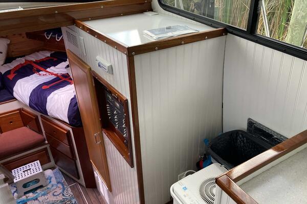 Proud Mary 29ft Prairie Boat Works Yacht For Sale