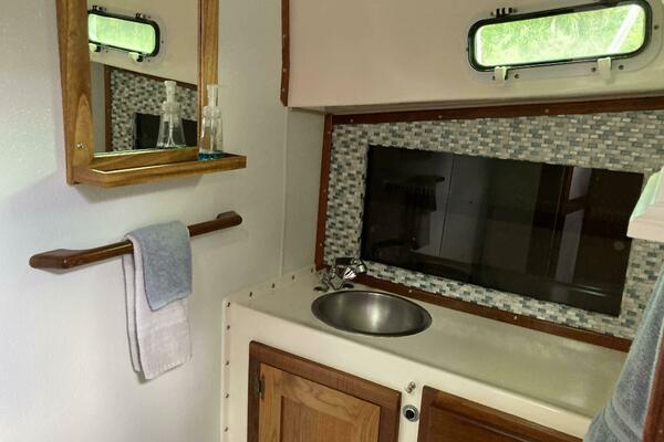 Proud Mary 29ft Prairie Boat Works Yacht For Sale