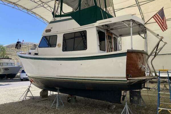 Photo of the 1978 Prairie Boat Works Coastal Cruiser "Proud Mary"