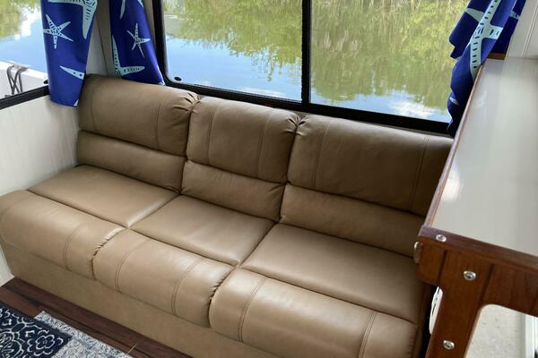 Proud Mary 29ft Prairie Boat Works Yacht For Sale