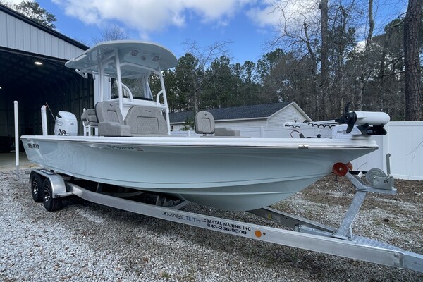 2023 Sea Pro 248 DLX