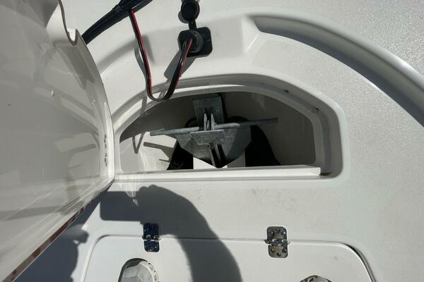 24ft Sea Pro Yacht For Sale