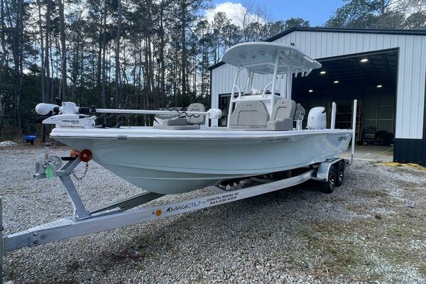 24ft Sea Pro Yacht For Sale