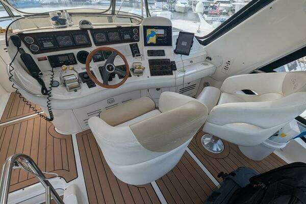 Sea Ray  Yacht For Sale