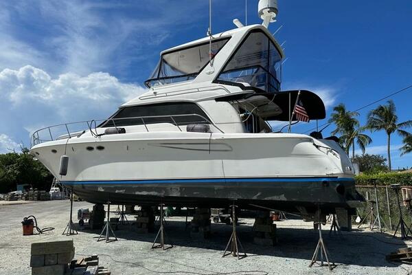 48ft Sea Ray Yacht For Sale