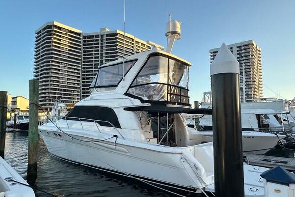 48ft Sea Ray Yacht For Sale
