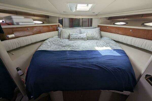 Sea Ray  Yacht For Sale