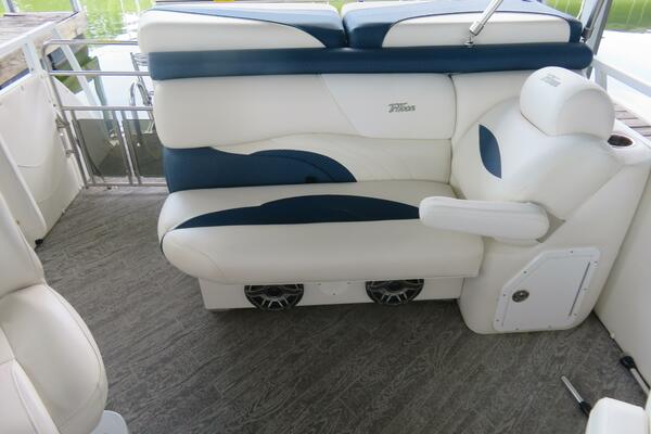 25ft JC Yacht For Sale